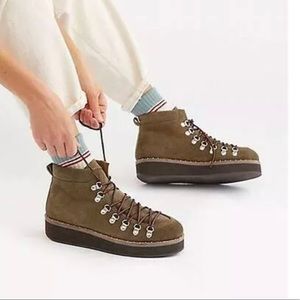 FREE PEOPLE DURANGO SUEDE PLATFORM BOOTS